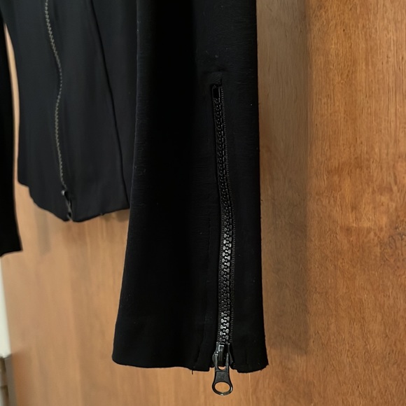 CACHE BLACK CONTOUR ZIP UP JACKET - Picture 4 of 10